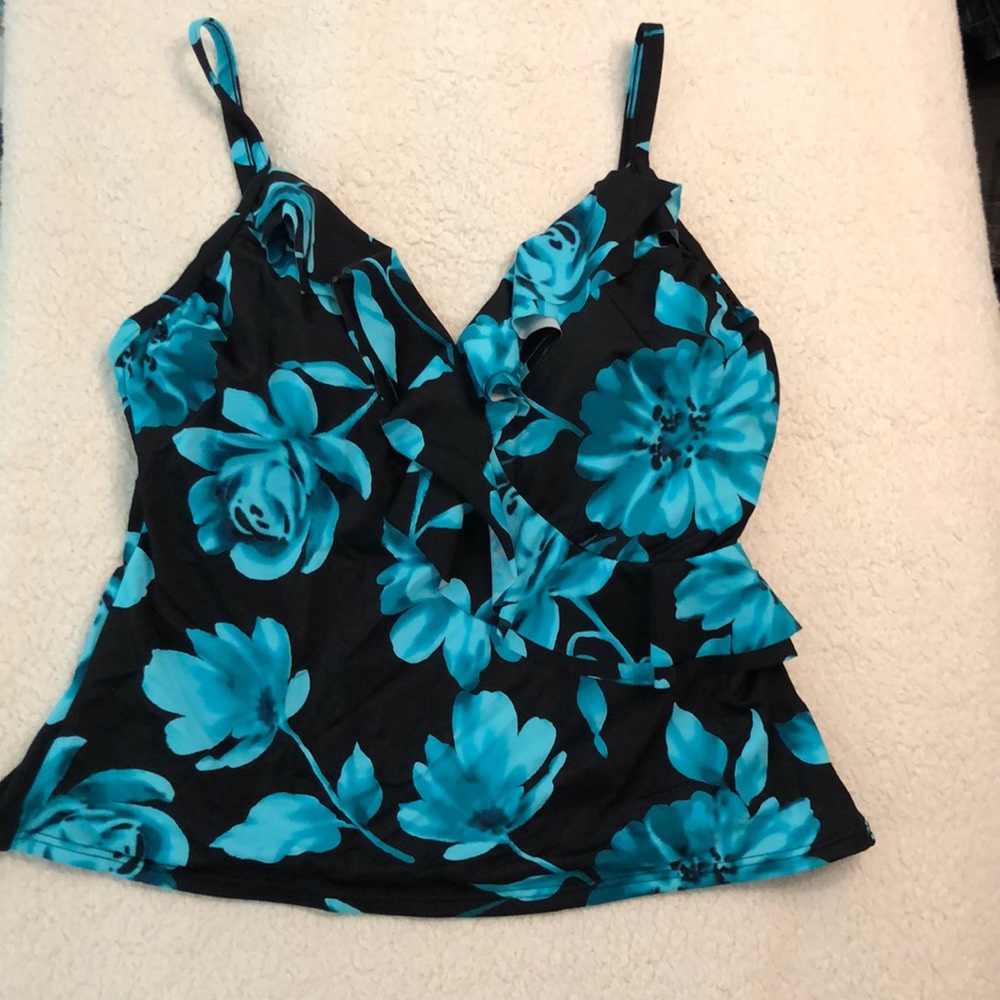 Trimshaper Bathing-suit Top Size 14